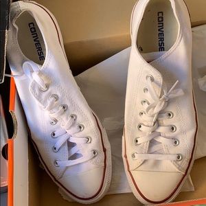Converse size 11